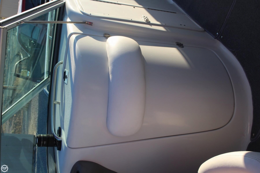 2003 Crownline 26 - Photo #14