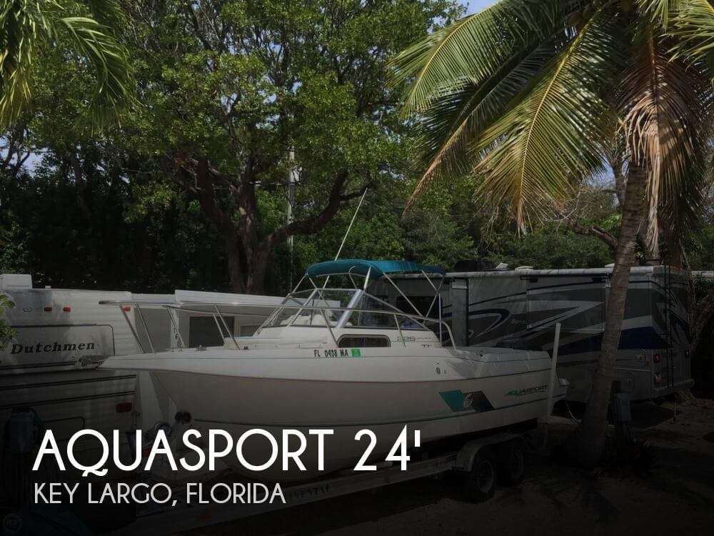 1999 Aquasport 24 Power boat for Sale in Miami, FL