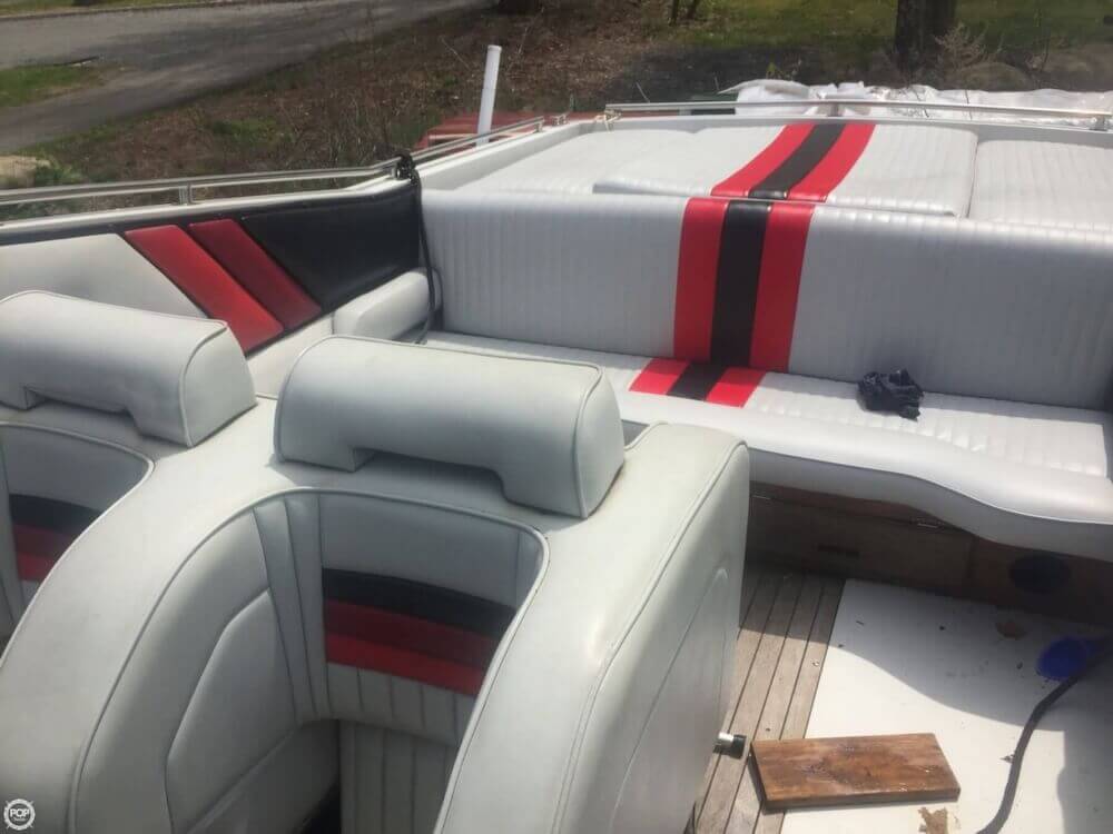 1985 Scarab 34 - Photo #8