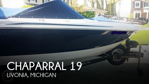 Used Fishing boats For Sale in Michigan by owner | 2014 Chaparral 19