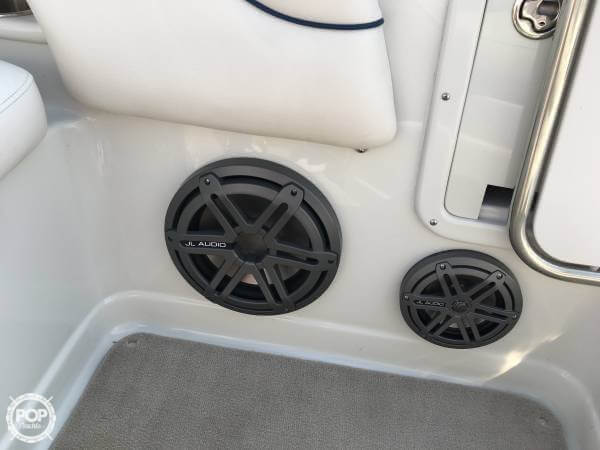 2007 Crownline 32 - Photo #6