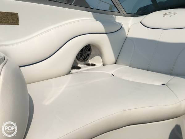 2007 Crownline 32 - Photo #7