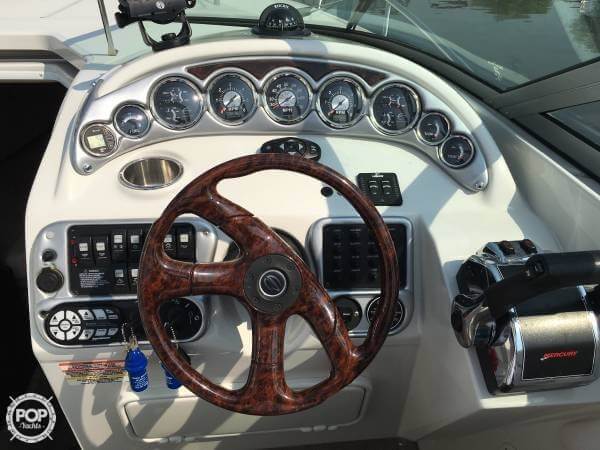 2007 Crownline 32 - Photo #13