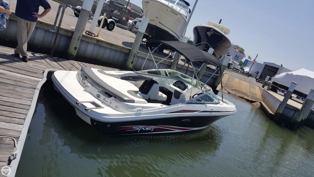 2011 Sea Ray 21 - Photo #8