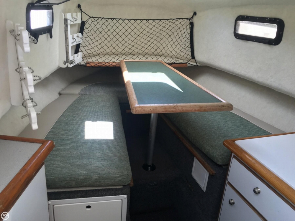 1999 Bayliner 25 - Photo #11
