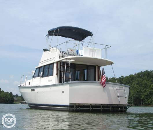 1979 Mainship 34 - Photo #3