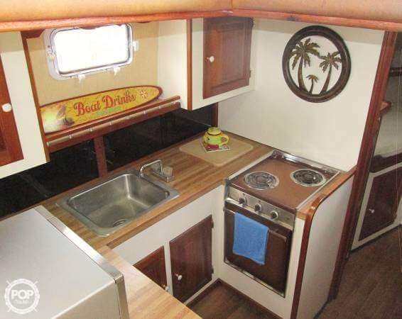 1979 Mainship 34 - Photo #10