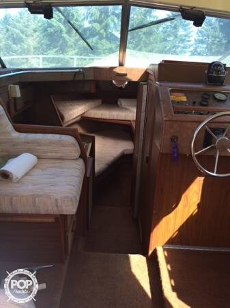 1979 Sea Ray 27 - Photo #5