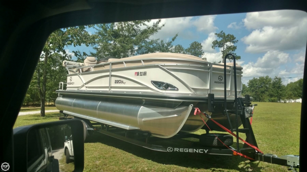 2015 Regency 25 - Photo #6