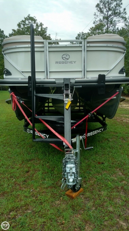 2015 Regency 25 - Photo #18
