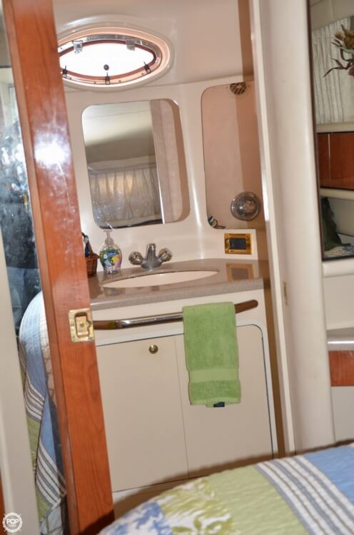 1997 Sea Ray 37 - Photo #11