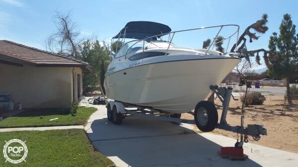 2005 Bayliner 24 - Photo #2