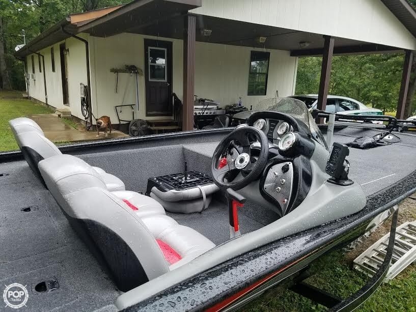 2016 Bass Tracker Pro 17 - Photo #3