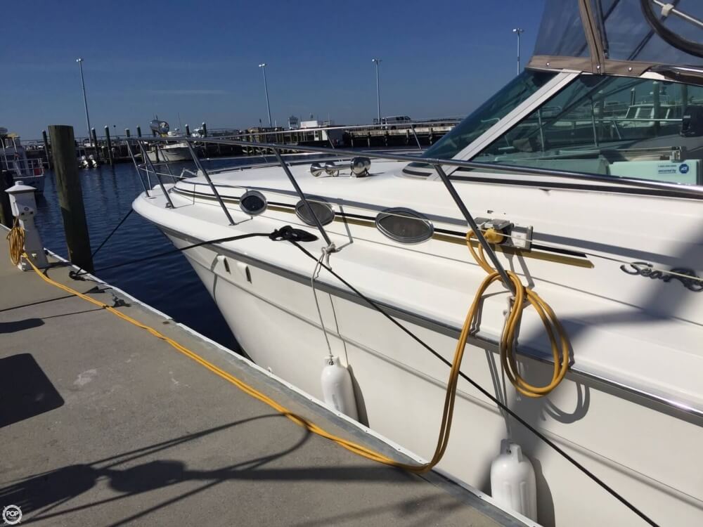 1994 Sea Ray 37 - Photo #5