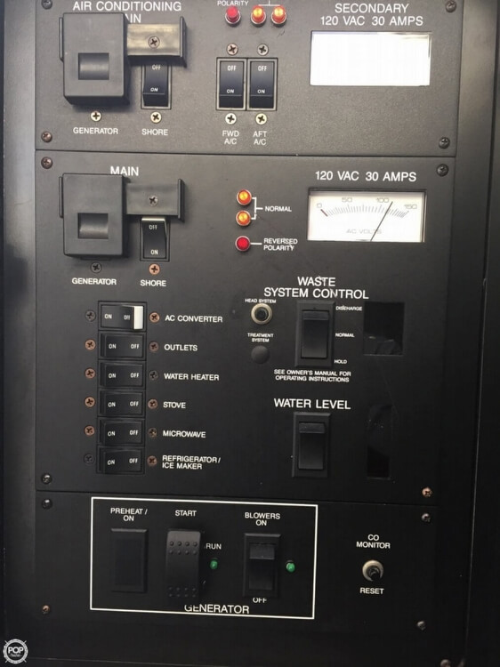 1994 Sea Ray 37 - Photo #6