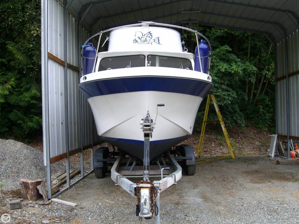 1967 Uniflite 23 - Photo #12
