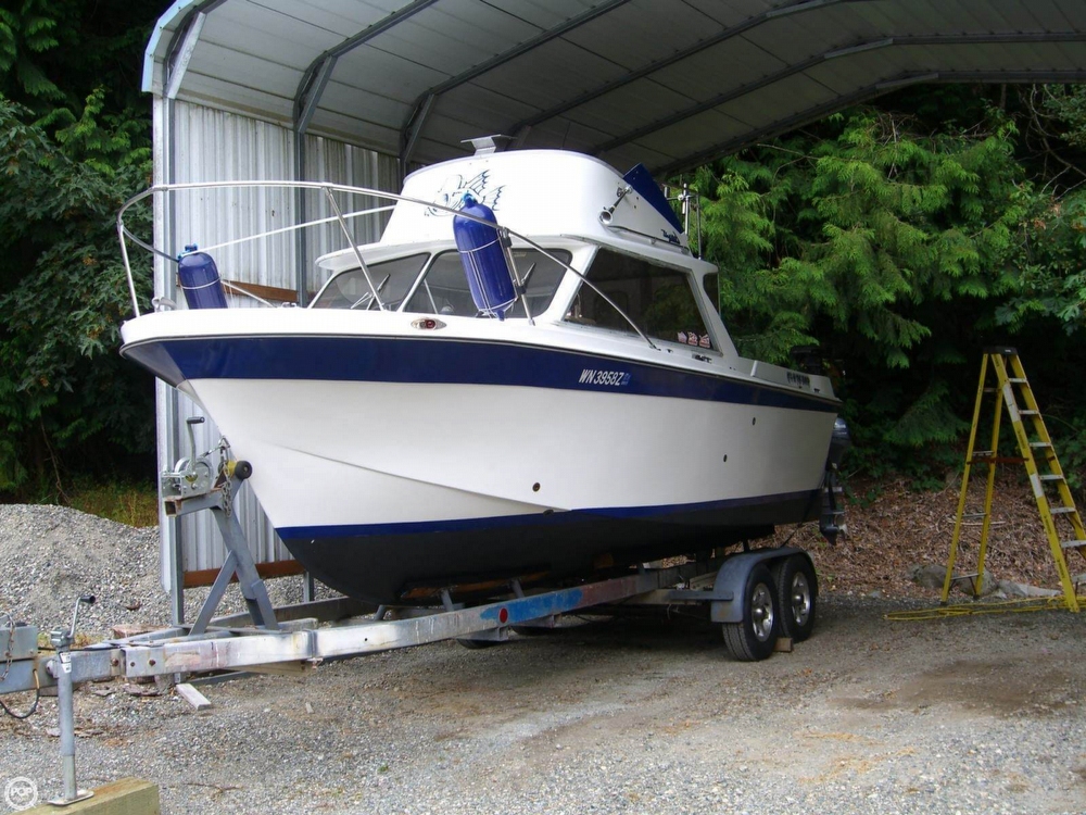 1967 Uniflite 23 - Photo #13
