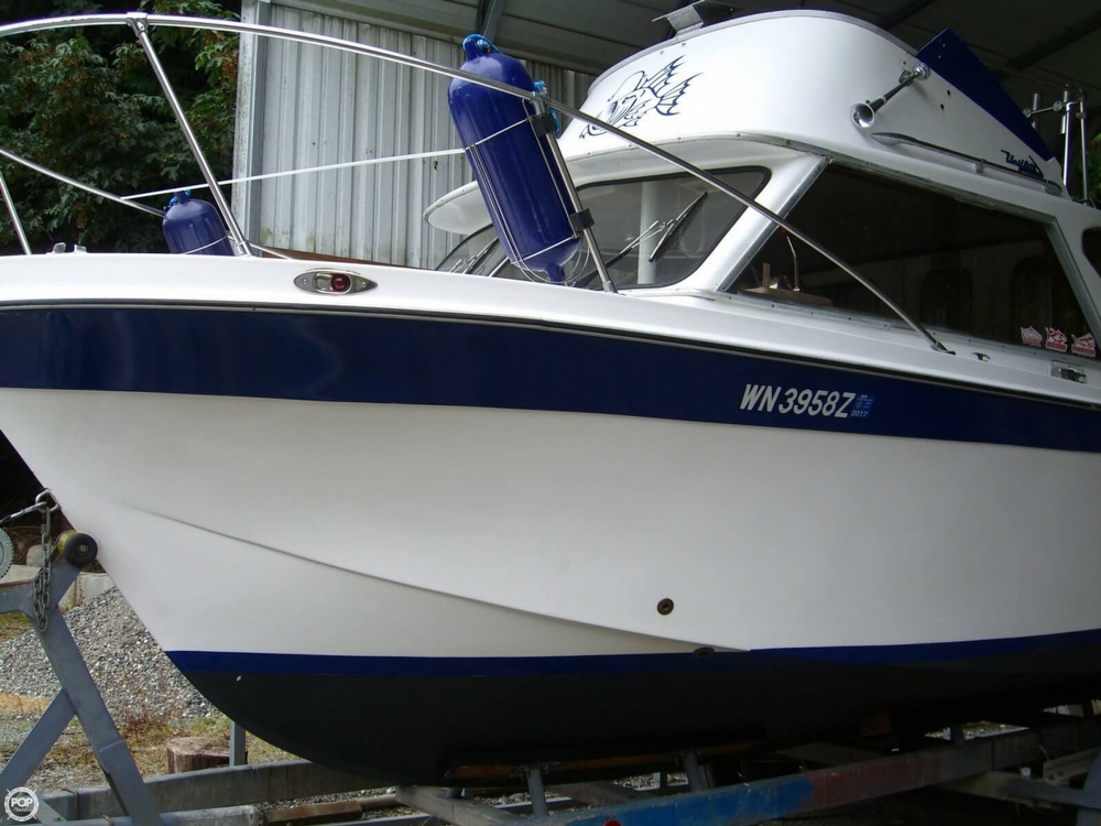 1967 Uniflite 23 - Photo #14