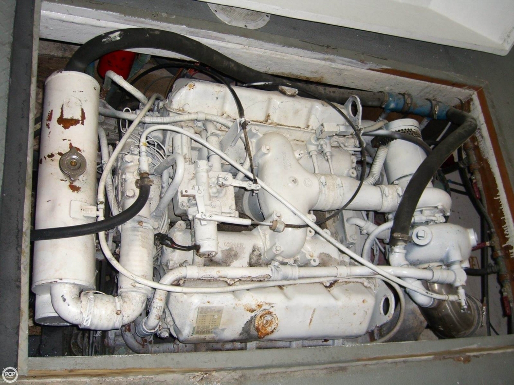 1967 Uniflite 23 - Photo #28