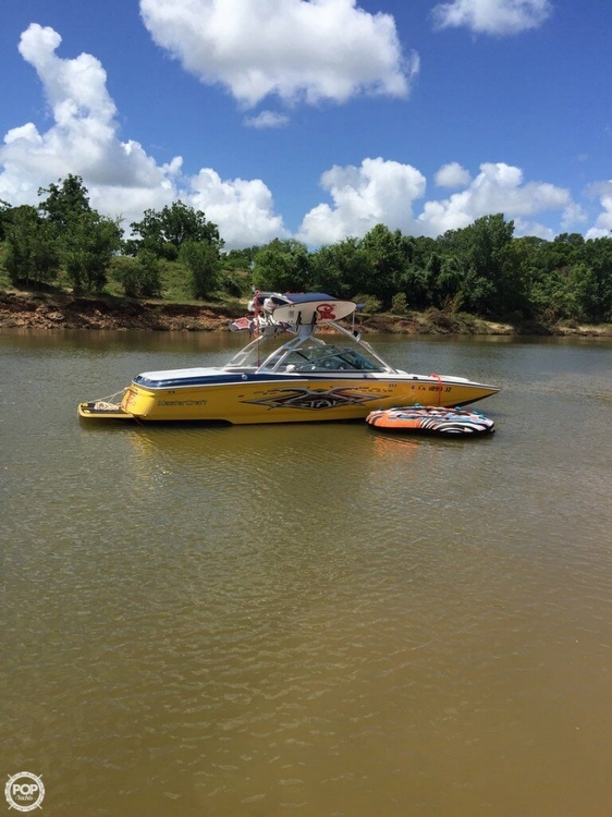 2004 Mastercraft 22 - Photo #2