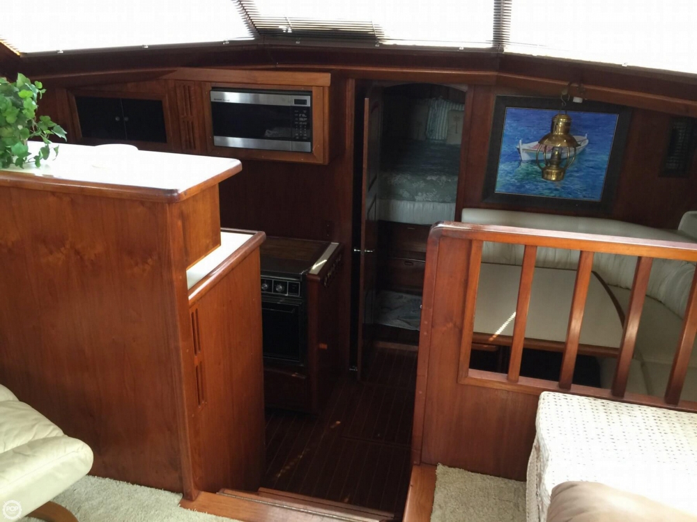 1987 Californian 42 - Photo #20