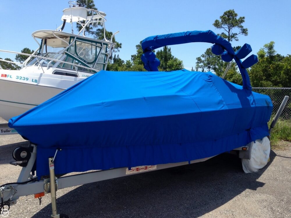 2005 Malibu 23 - Photo #7
