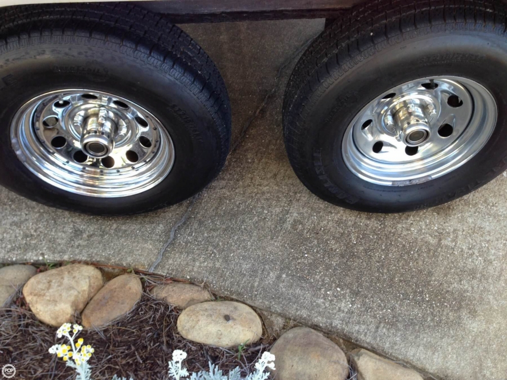 2005 Malibu 23 - Photo #17