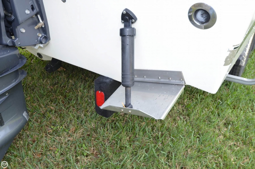 2005 Wellcraft 30 - Photo #16