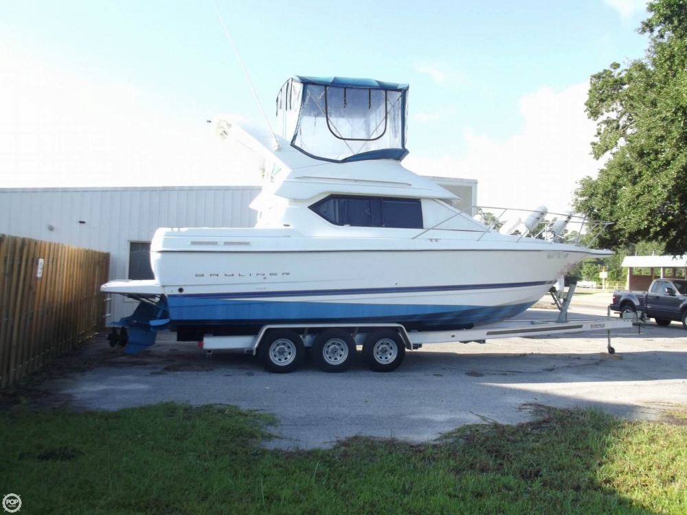 2006 Bayliner 30 - Photo #3