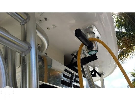 2008 Wellcraft 35 - Photo #11