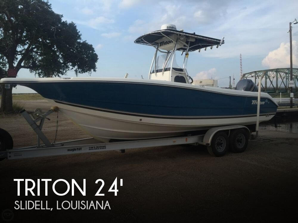 Used 2003 Triton 2486 Center Console 24, Slidell Louisiana