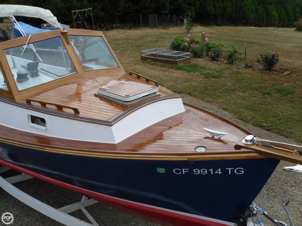 1986 C & C Yachts 26 - Photo #2