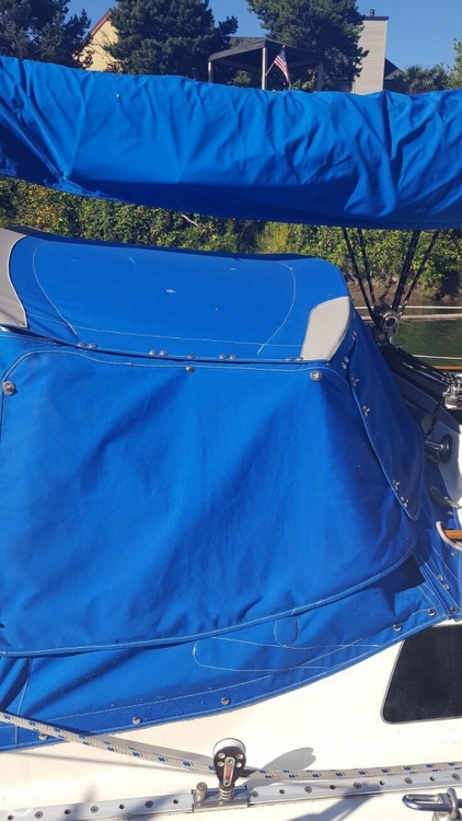1980 C & C Yachts 34 - Photo #3