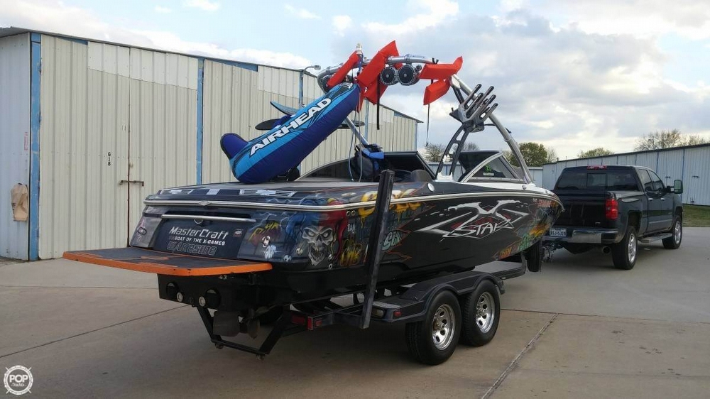 2004 Mastercraft 23 - Photo #4