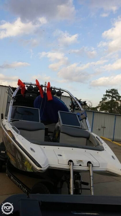 2004 Mastercraft 23 - Photo #6
