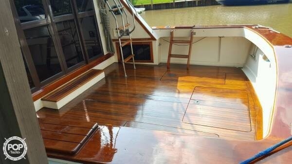 1981 Viking 40 - Photo #5