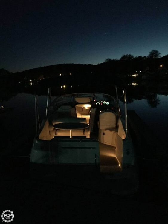 2005 Bayliner 24 - Photo #6