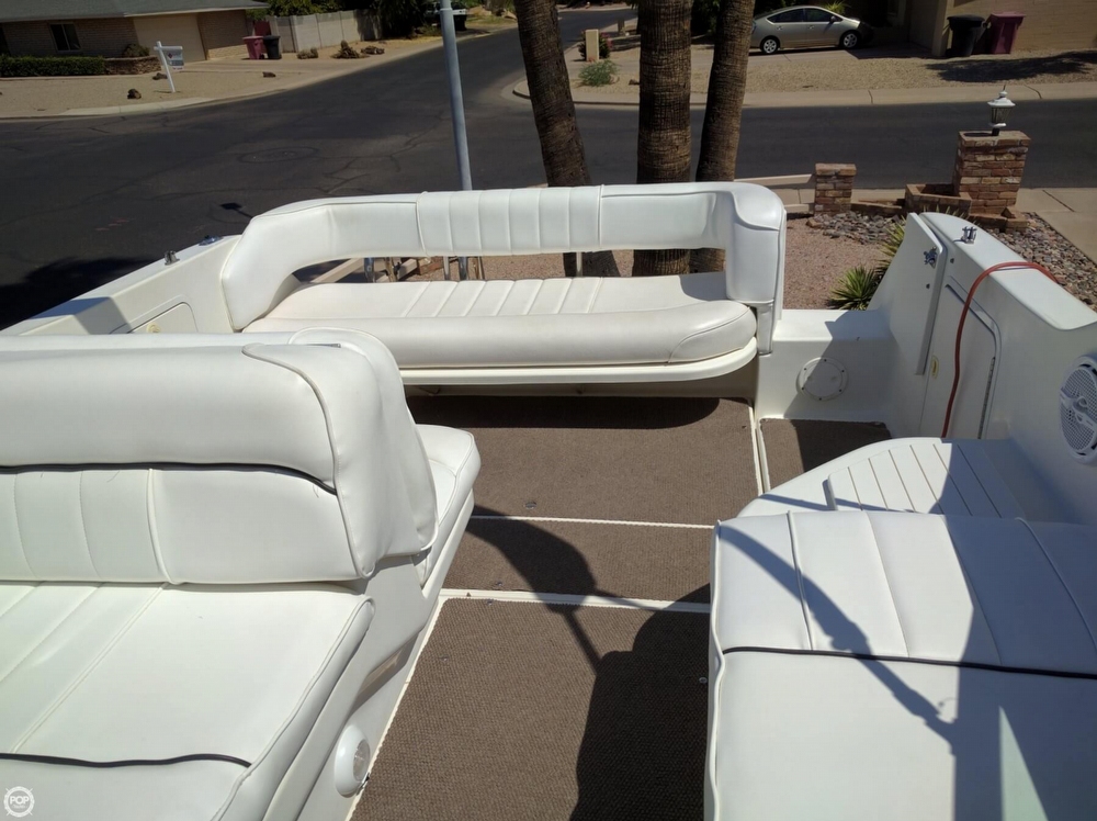 1996 Sea Ray 25 - Photo #5