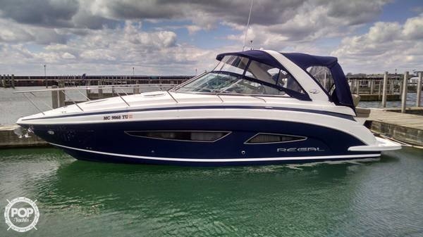 2015 Regal 32 - Photo #1
