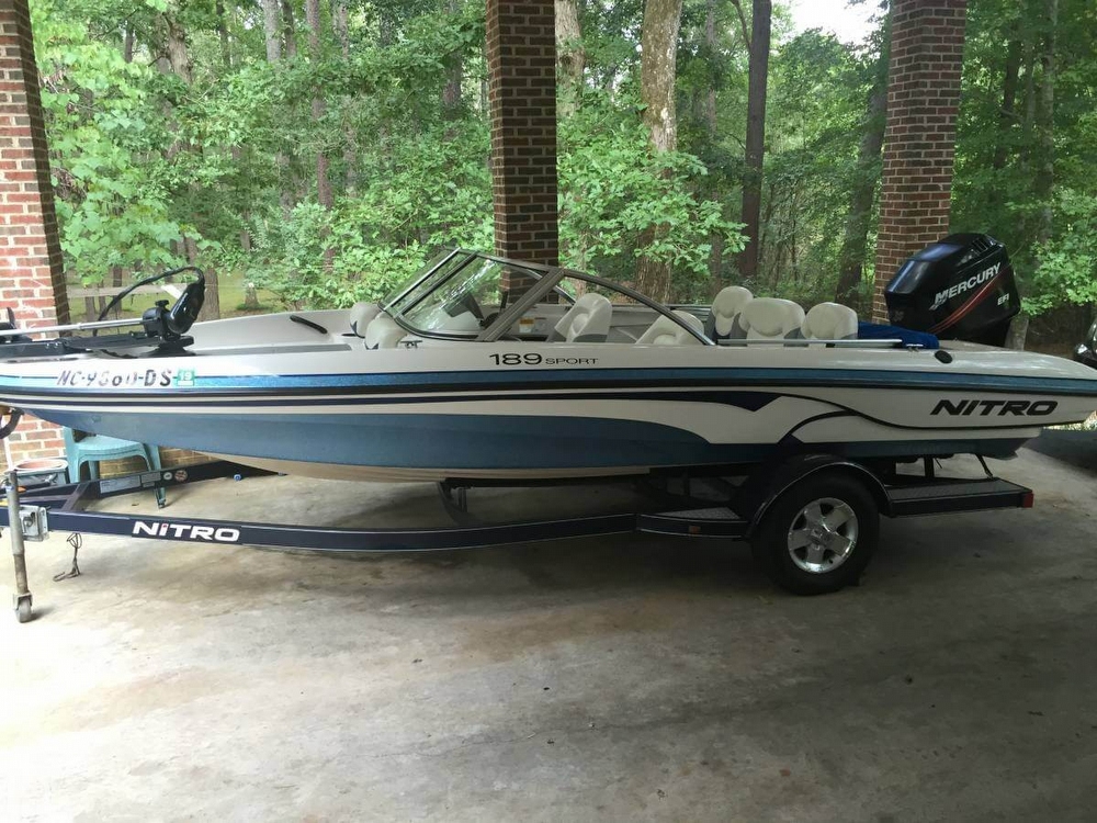 2008 Nitro 19 - Photo #2