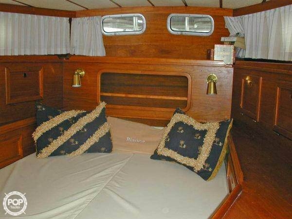 1985 Nauticat 42 - Photo #19