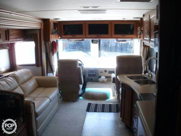 1969 Grand Banks 42 - Photo #6