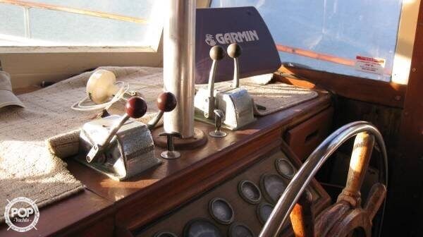 1969 Grand Banks 42 - Photo #17