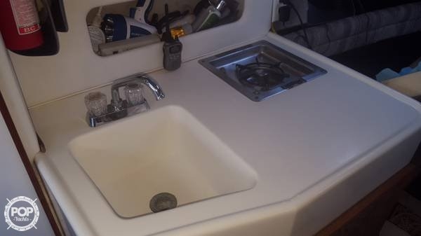 1989 Sea Ray 22 - Photo #10