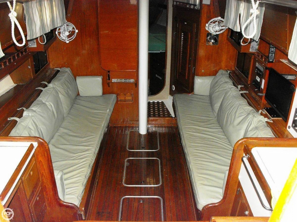 1977 Columbia 32 - Photo #5