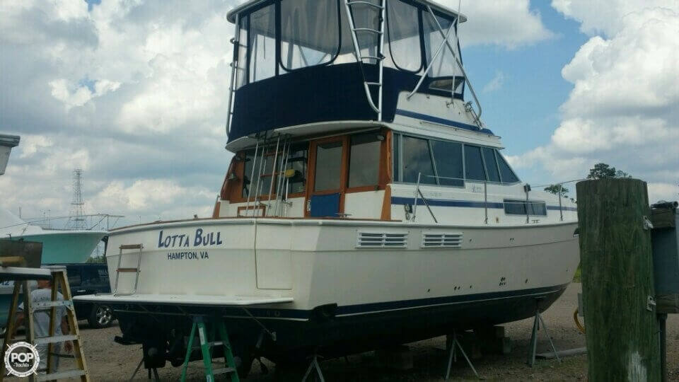 1988 Bayliner 38 - Photo #6