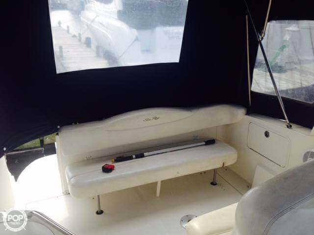2006 Sea Ray 31 - Photo #10