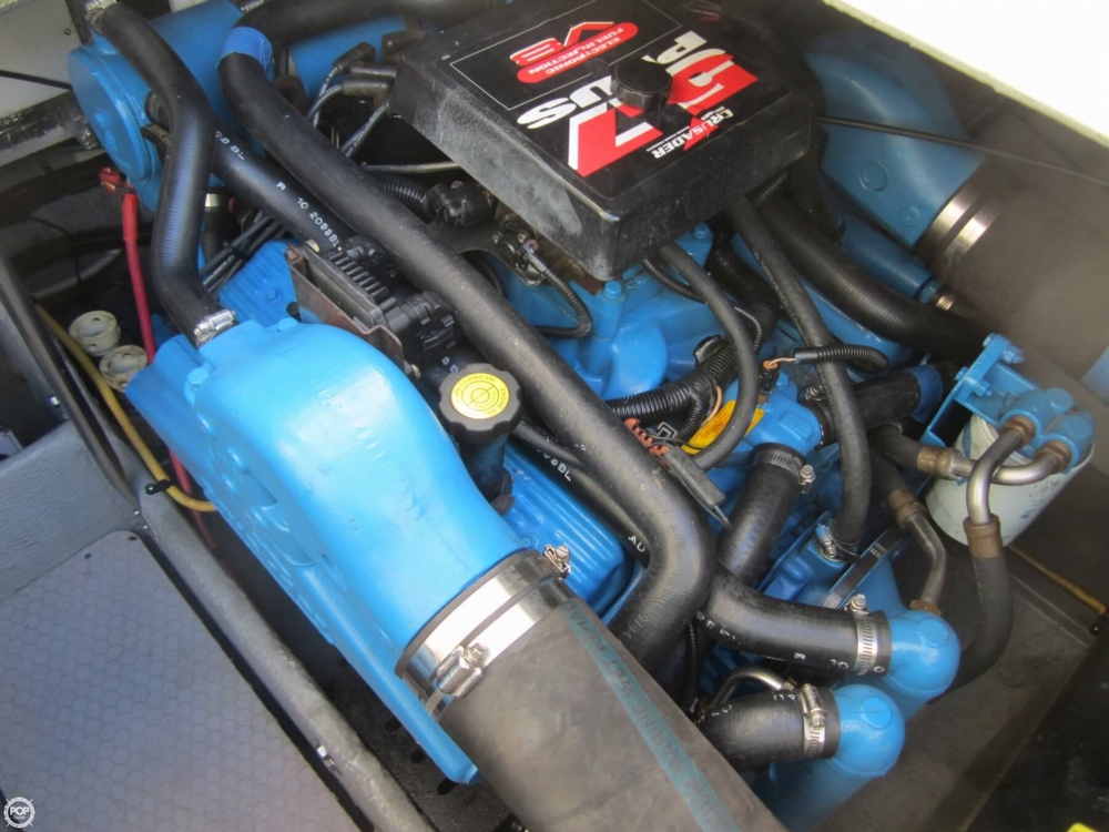 2000 Silverton 37 - Photo #13