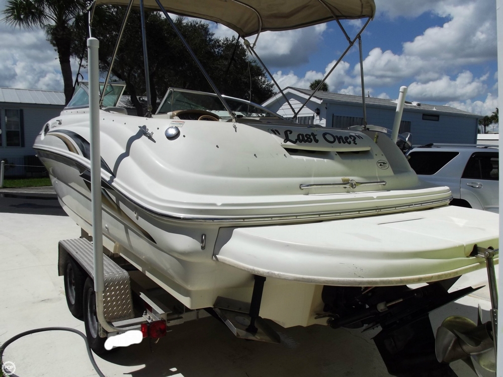 2000 Sea Ray 24 - Photo #10