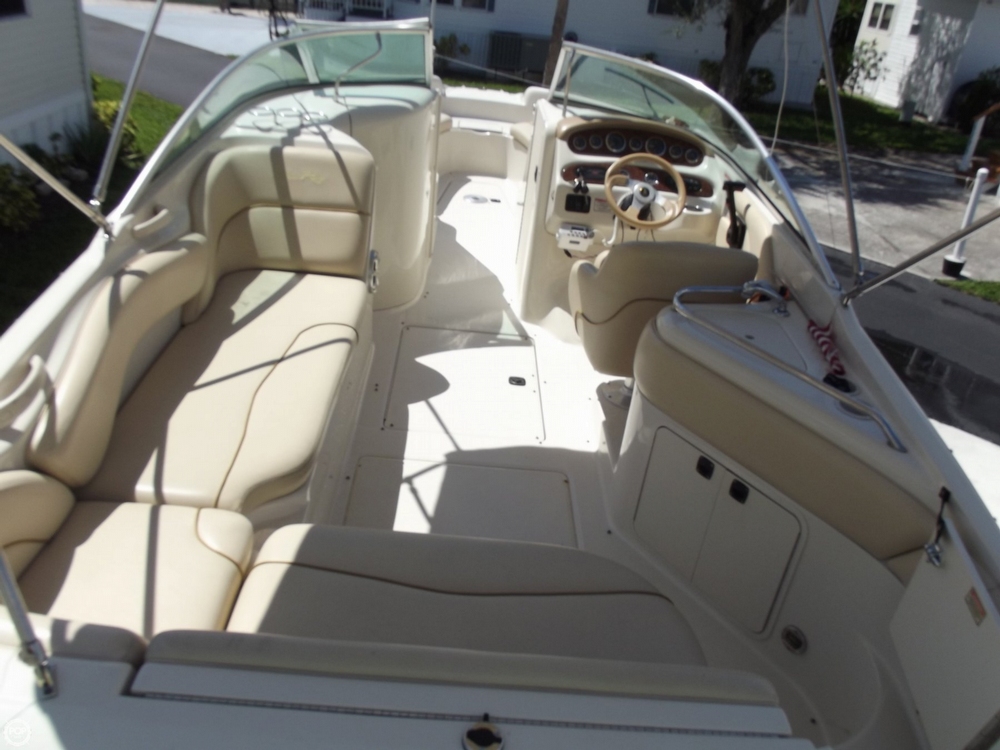 2000 Sea Ray 24 - Photo #32